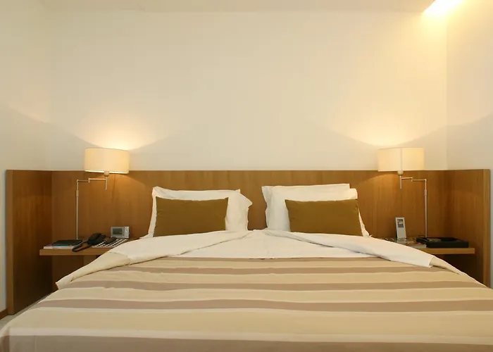 Rota Suites