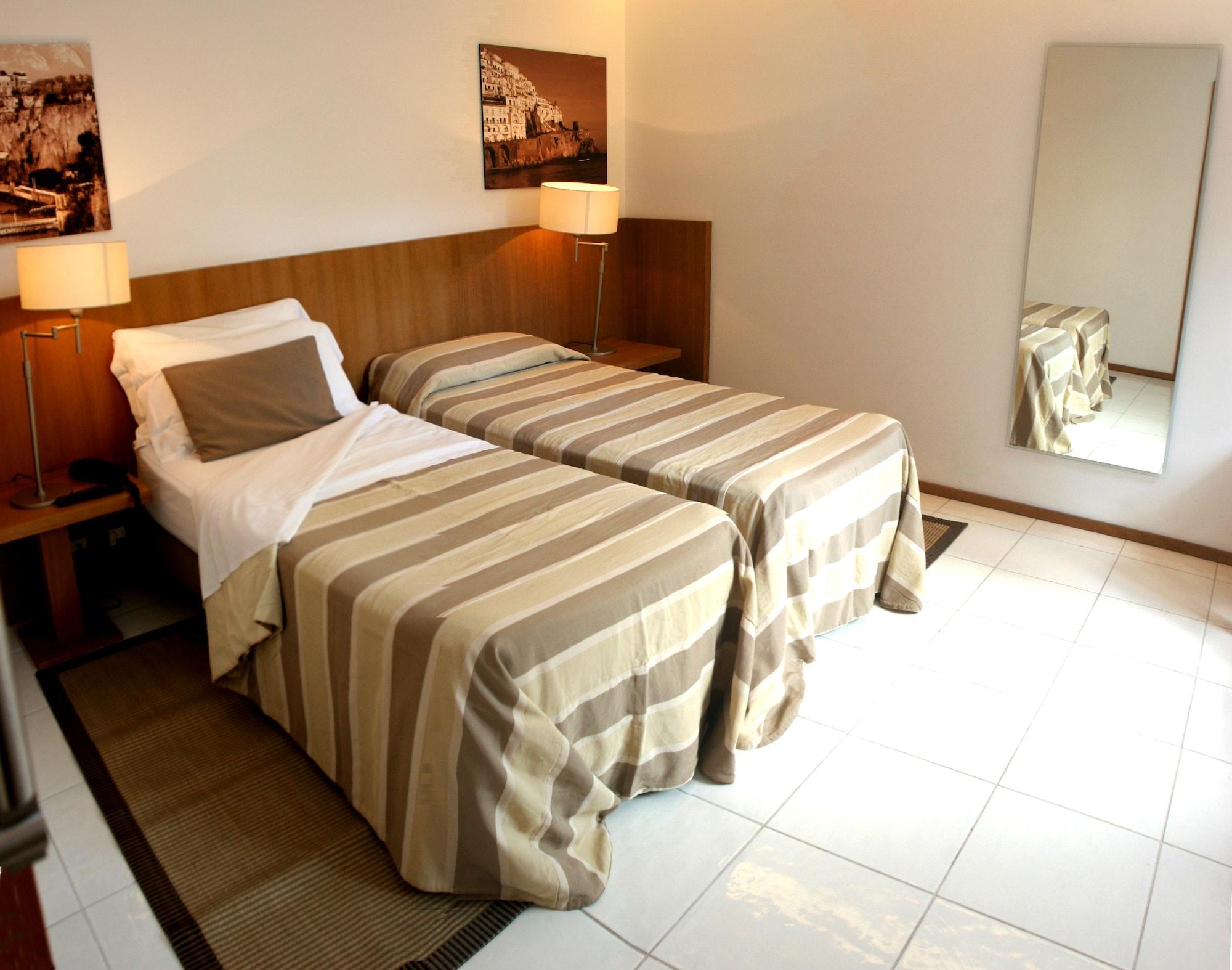 Rota Apartahotel
