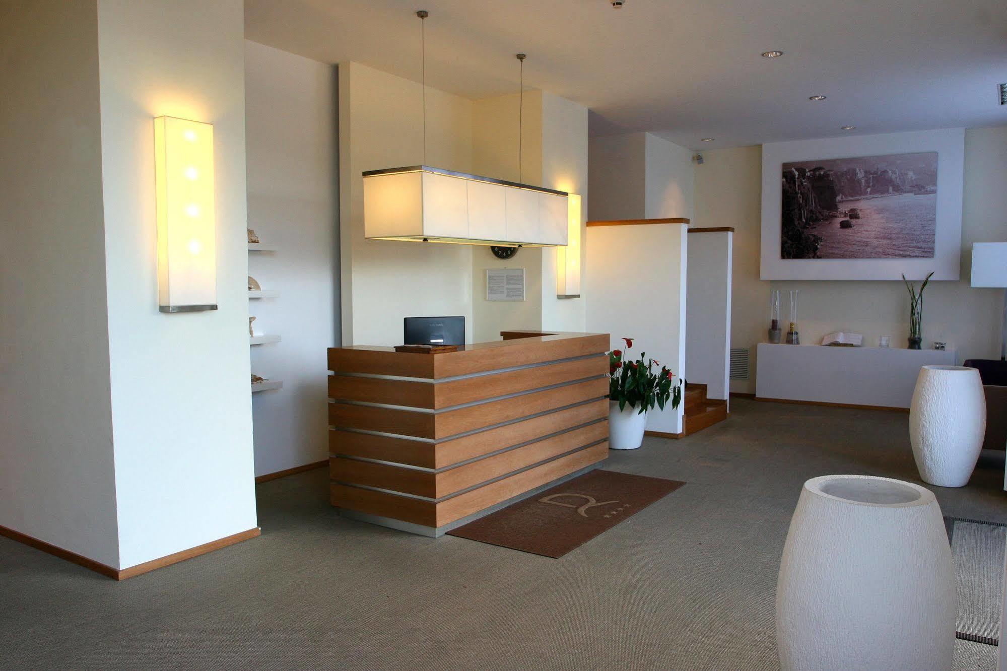 Apartahotel Rota 4*